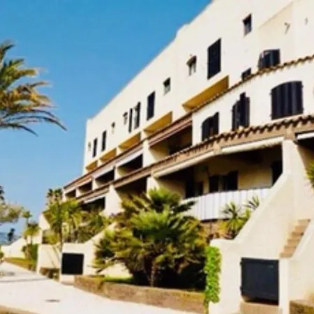 Petit Cocon Magnifique Vue Sur Marina Dans Le Golfe De Saint Tropez * 孔格林